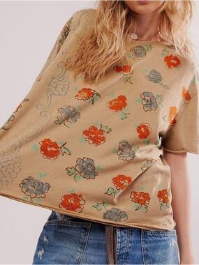 We The Free Nina Boheme Olive Short Sleeve Oversized Tee with Floral Print Large